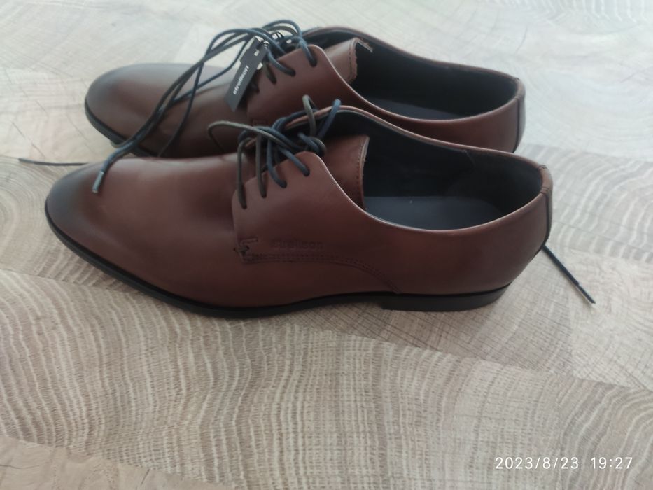 Мъжки обувки Strellson