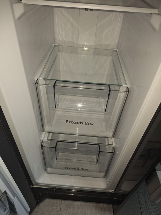 Хладилник  с две врати