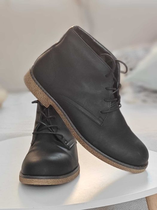 Високи боти 43 номер