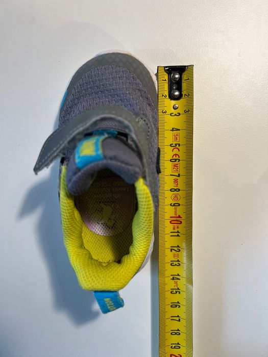 Маратонки Nike Revolution / Найк, 21 размер