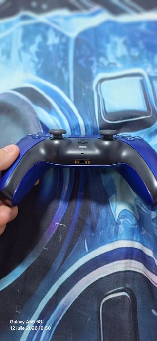 Vand controler de ps5 albastru