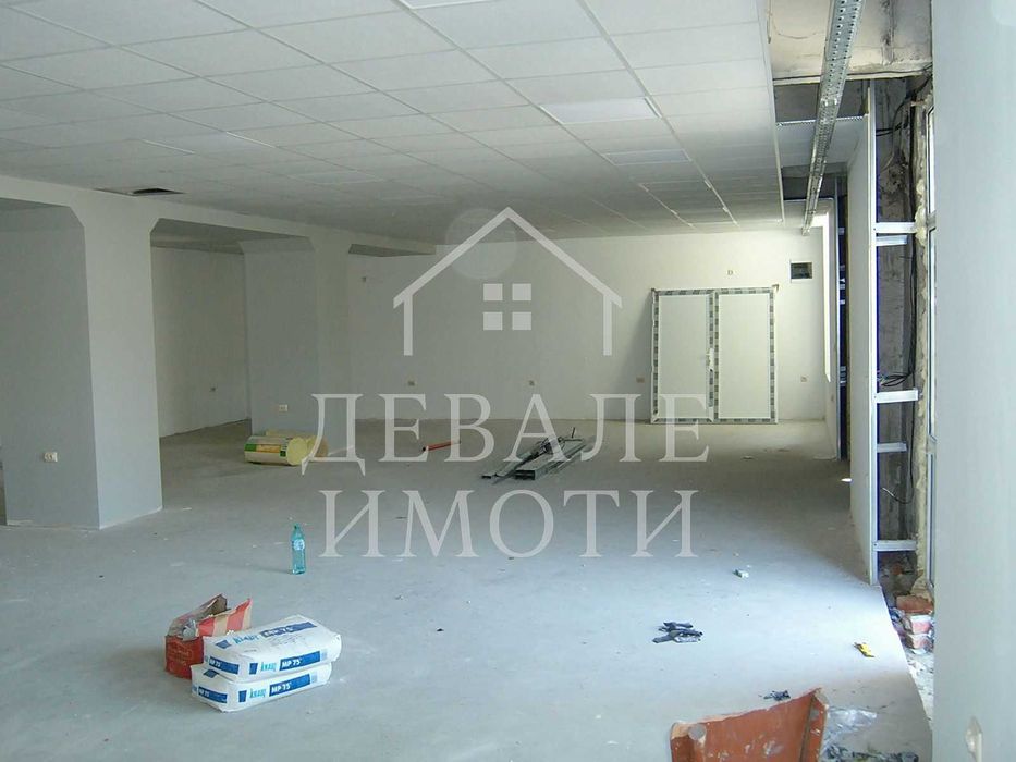 Продава се Промишлена сграда в Русе, Веждата - 1328 кв.м за 500 €/кв.м - Снимка #3