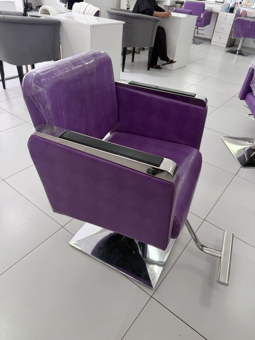 Салонные парикмахерские кресло