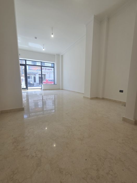 Spațiu comerciale de închiriat – Ultracentral Craiova