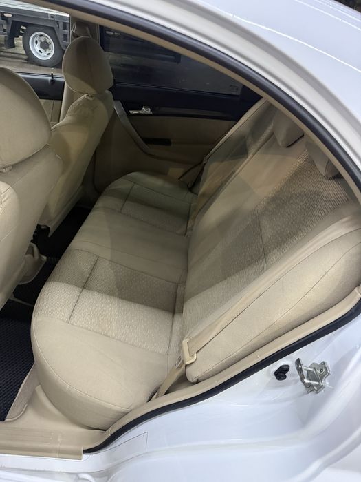 Chevrolet Nexia 3 AT