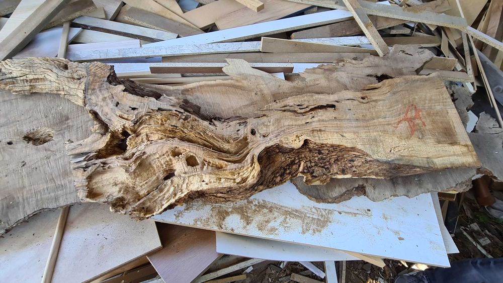 Сух дървен материал от маслина