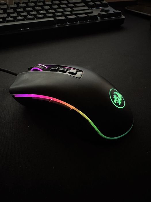 Mouse gaming – stare perfectă, iluminare RGB