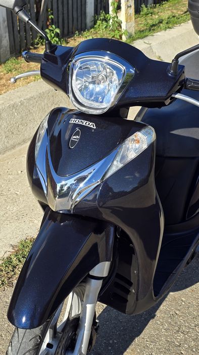 Scuter Honda SH mode 125 / 2015 / inmatriculat Ro