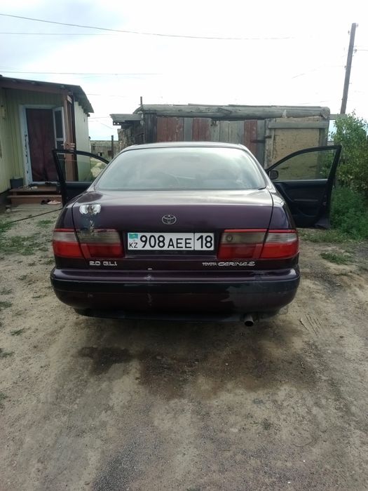 Тойота Карина е продам или обмен