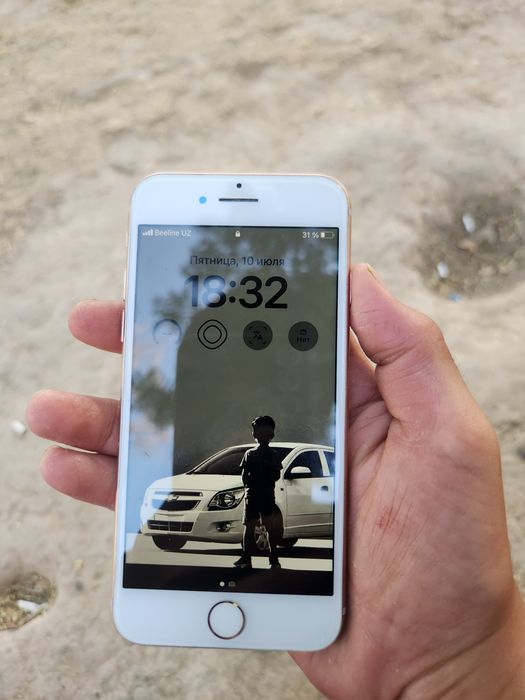 Iphone 8 ekran orginal batareya radnoy , yomkis 61 telefon ochilmagan