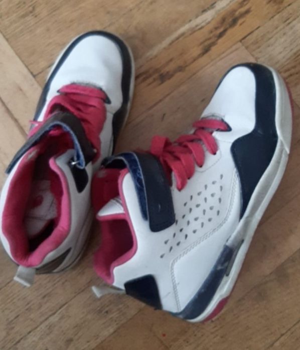 Обувь девочке осенняя