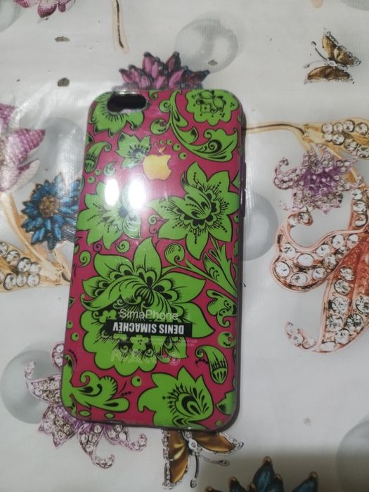 Продам чехлы для Айфона 7-8