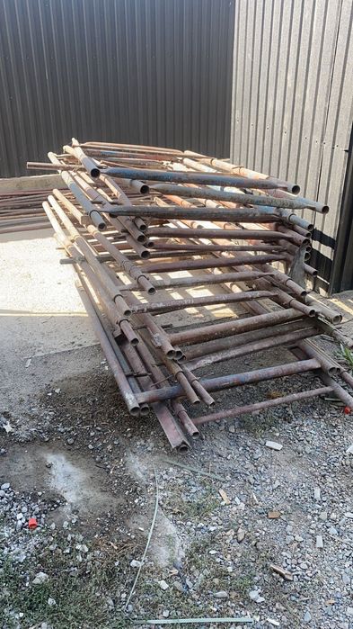 Покупаем леса строительные...