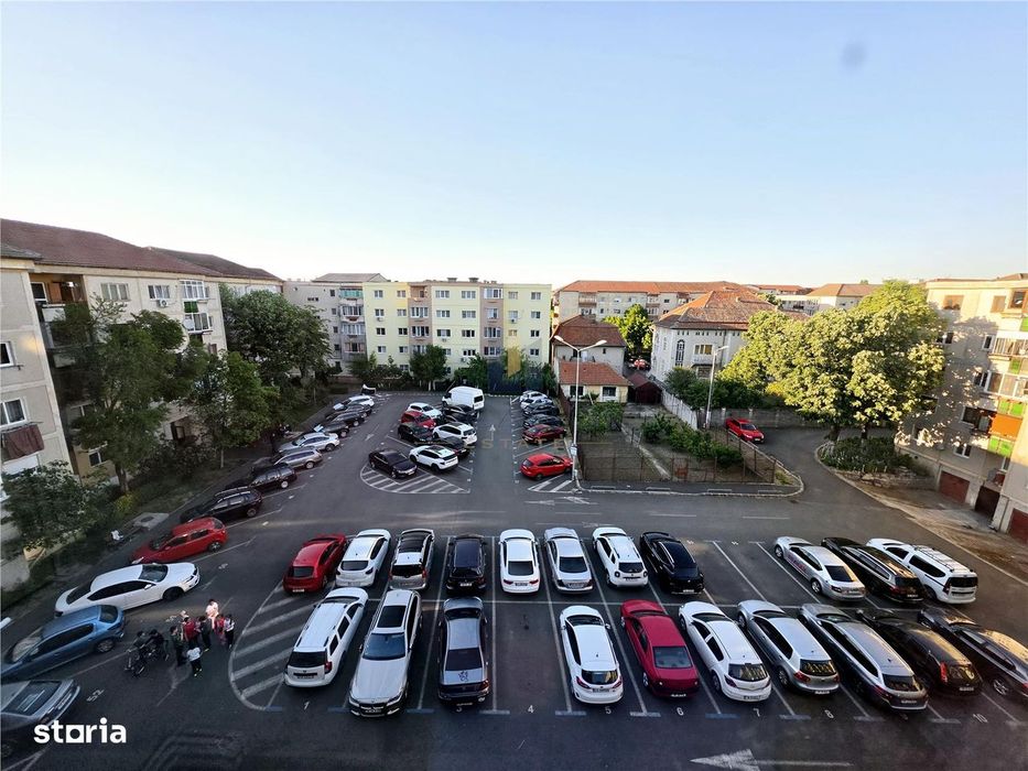 Apartament 3 camere, Girocului