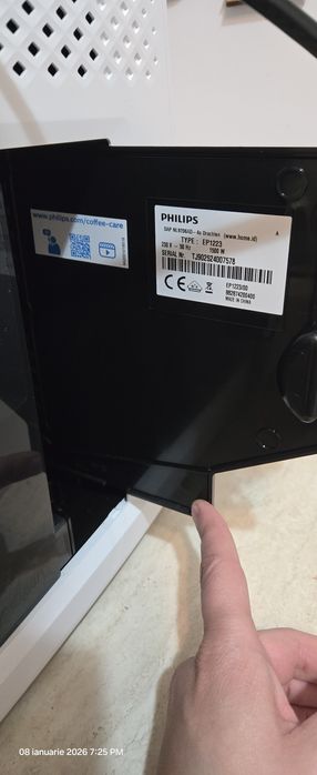 Espressor automat Philips EP1223/00 Seria 1200, 1500W, 15 bar, sistem