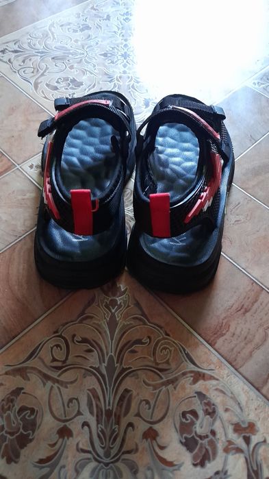 Сланцы на мальчика