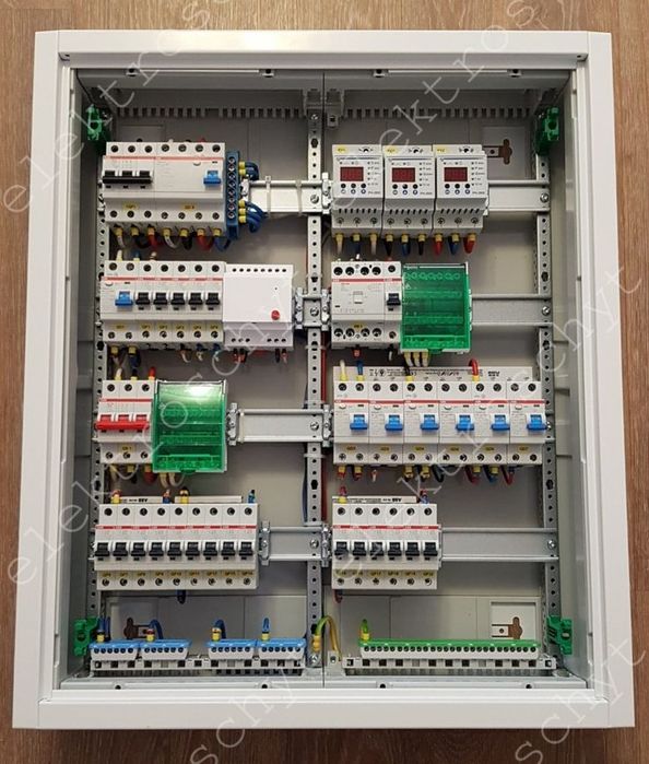 Электрика и сантехника  все виды работ. Гарантия качество. Только спец