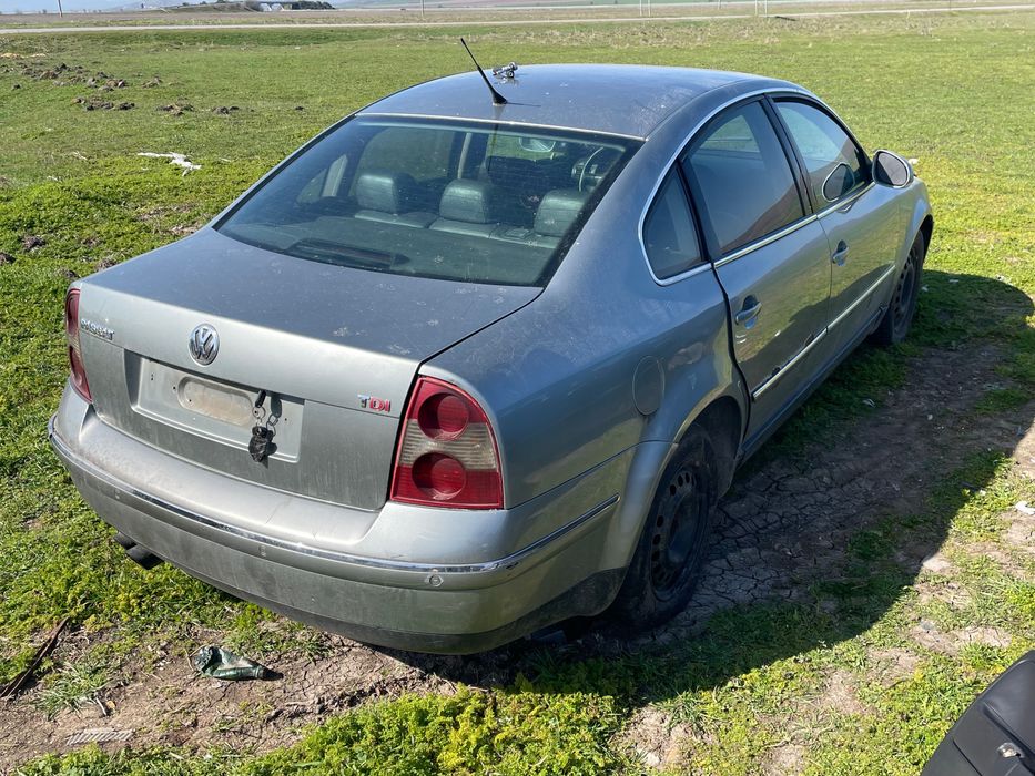 VW Passat B5.5 на части