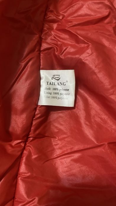 Продам куртку для девочек зимняя