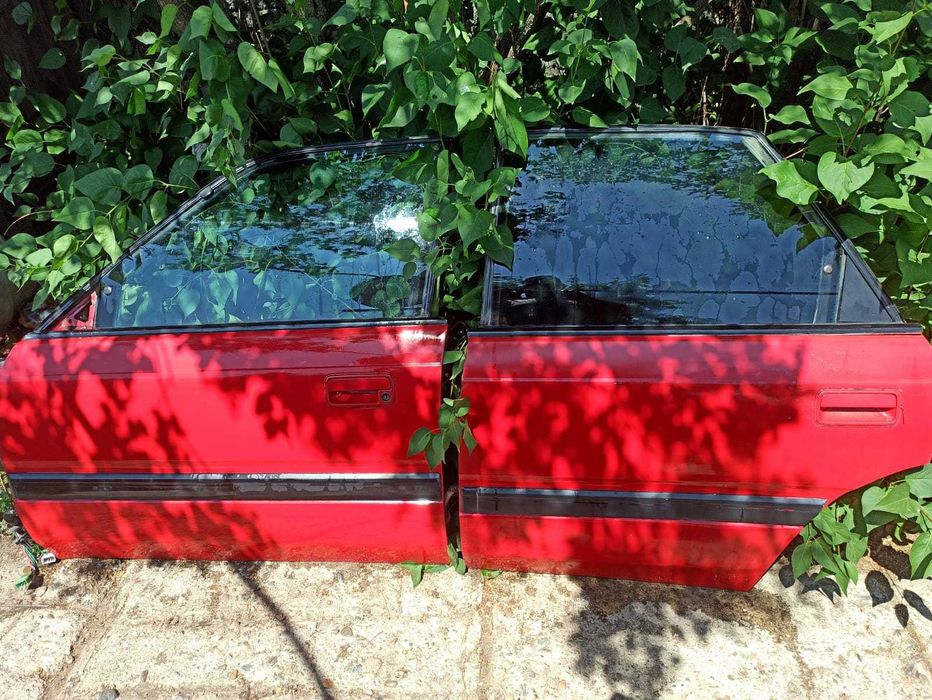 Продам запчасти на Mazda 626