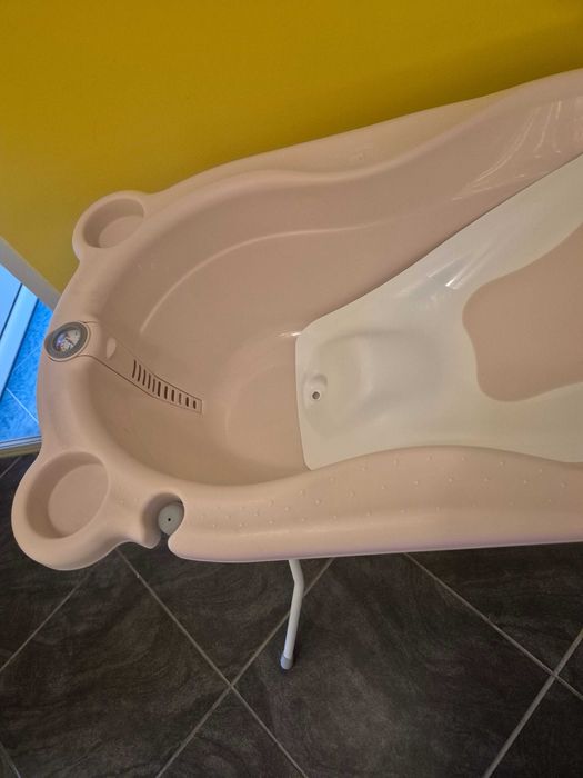 Вана Kikkaboo с термометър, ортопедична подложка и отвор за оттичане