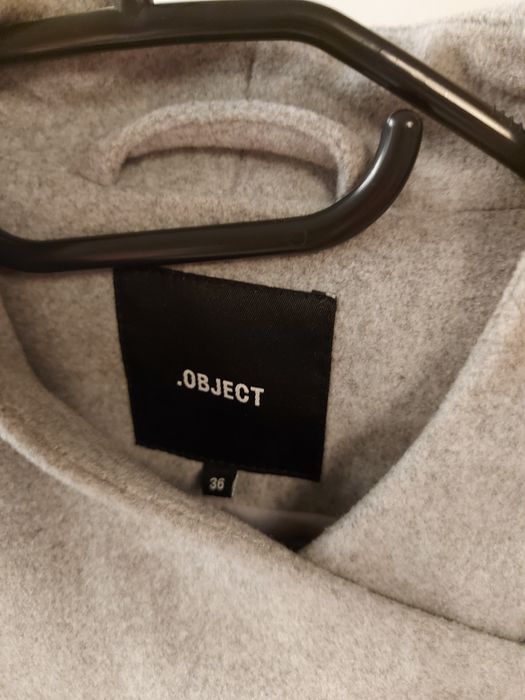 Paltonas gri superb !