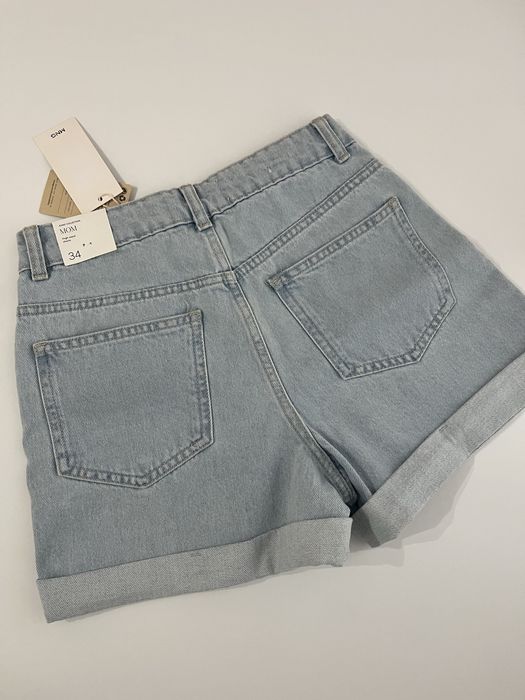 Дънки ‘mom jeans’ Mango рр34