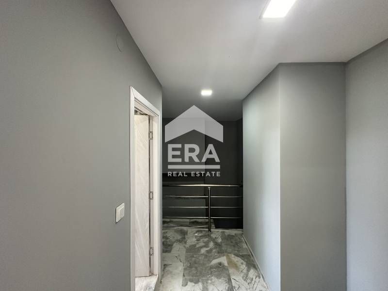 Продава се Къща в Русе, Здравец - 160 кв.м за 1225 €/кв.м - Снимка #11