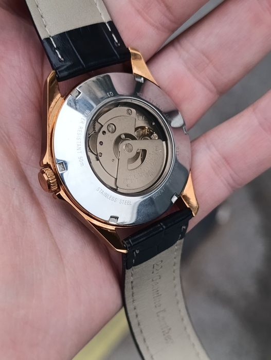 Orient японский соат сотилади