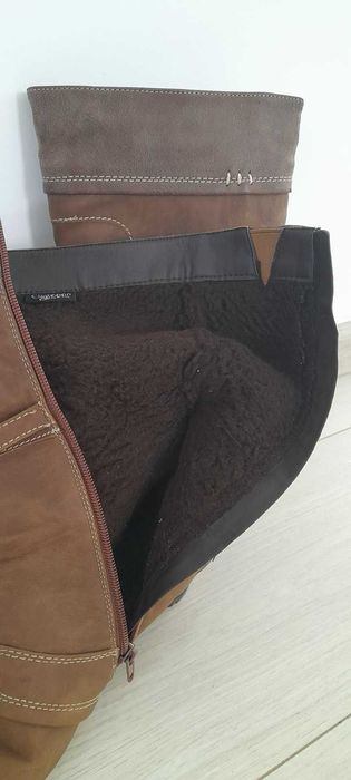 Cizme lungi imblanite maro 38