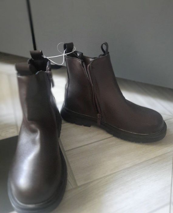 Продам детские сапожки