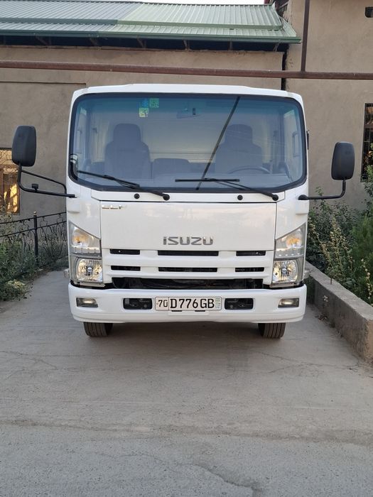 Isuzu vadavoz sotiladi