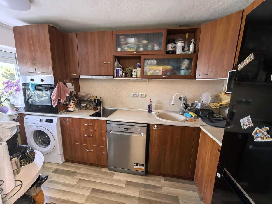 Кухня - уредите са по договорка!