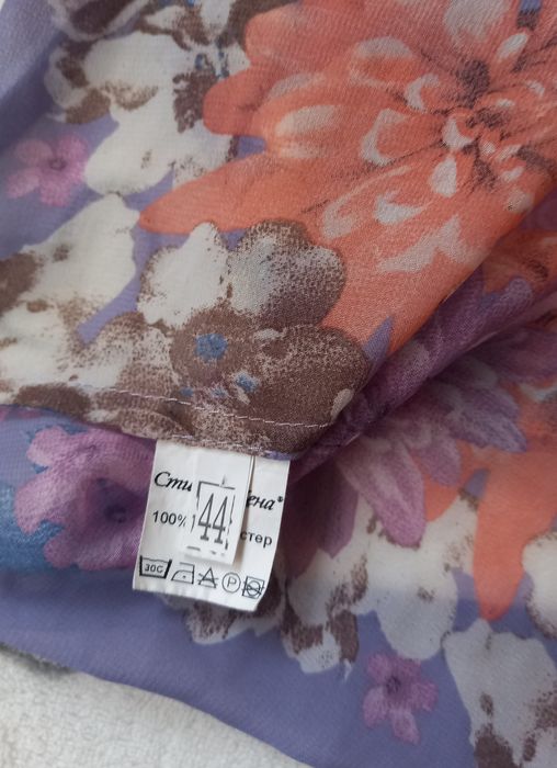 Дамска риза с цветя