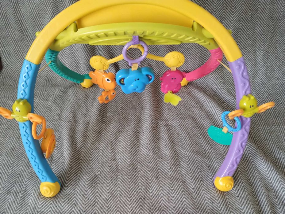 Fisher price активна гимнастика с животни