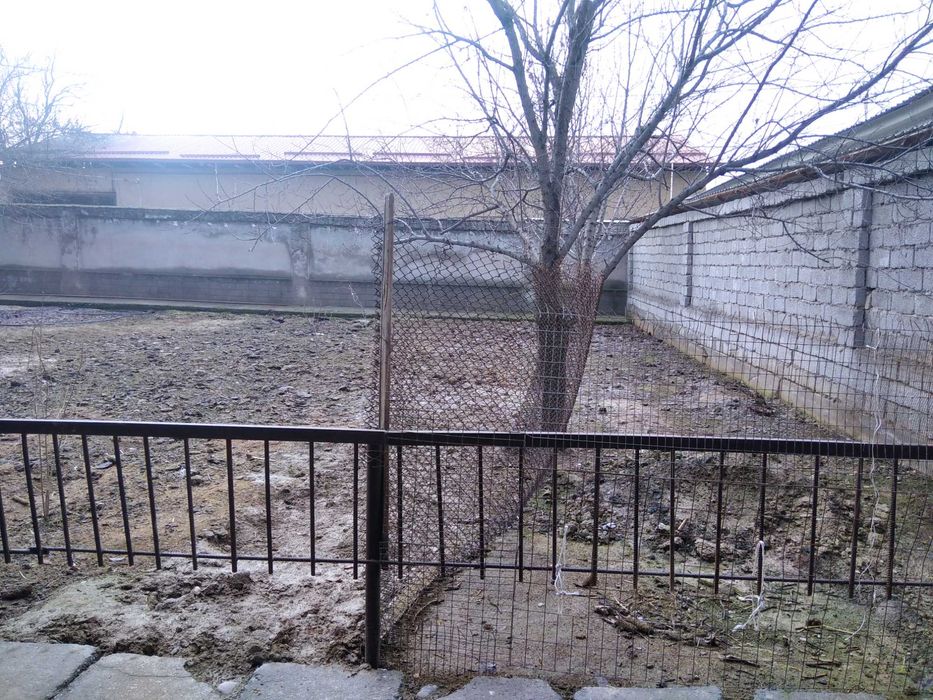 Yer sotiladi 2 sotix Eshonguzar Shoim koʻprikda 25min$