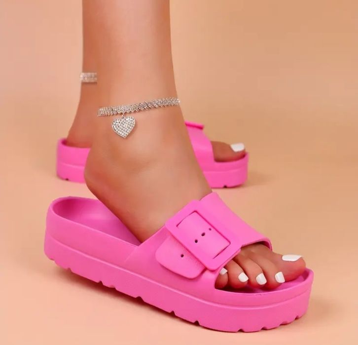 Дамски чехли циклама