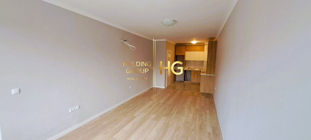 Продава се Двустаен апартамент в к.к. Св.Св. Константин и Елена - 74 кв.м за 2082 €/кв.м - Снимка #2