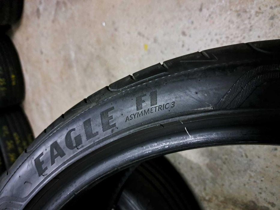 2 anvelope 275/35 R22 Goodyear