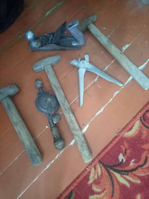 Продам инструменты советские