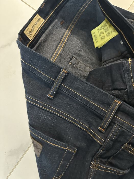 Оригинални мъжки дънки Wrangler 36 размер нови