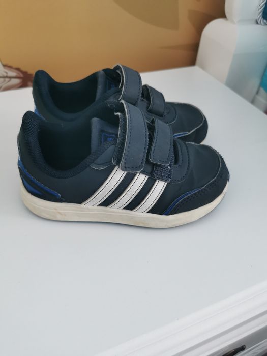 Pantofi copii adidas nr 24
