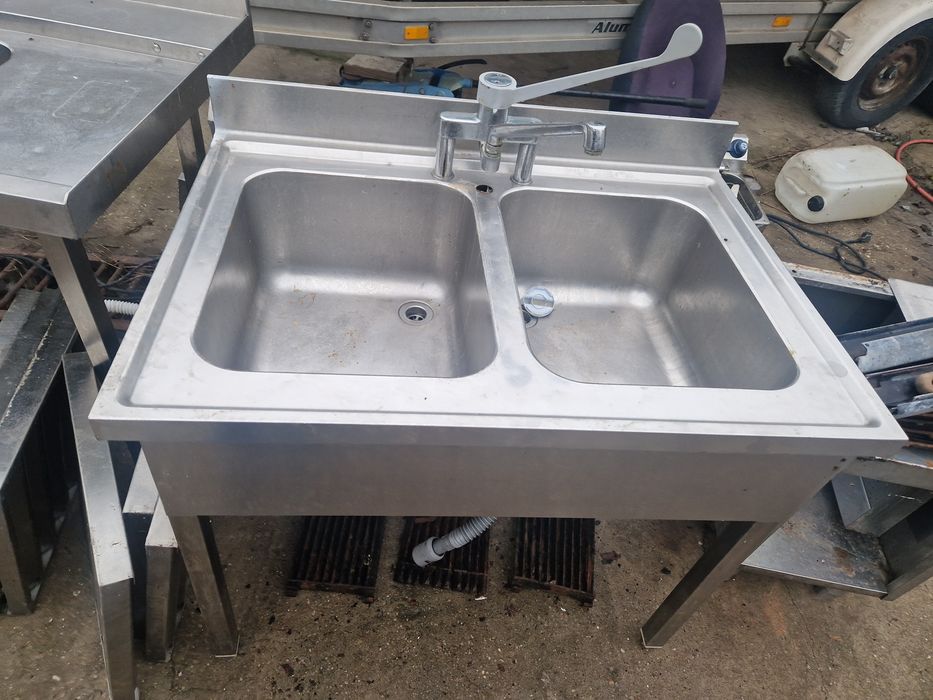 Rastel inox, mese inox, alte aparate gatit