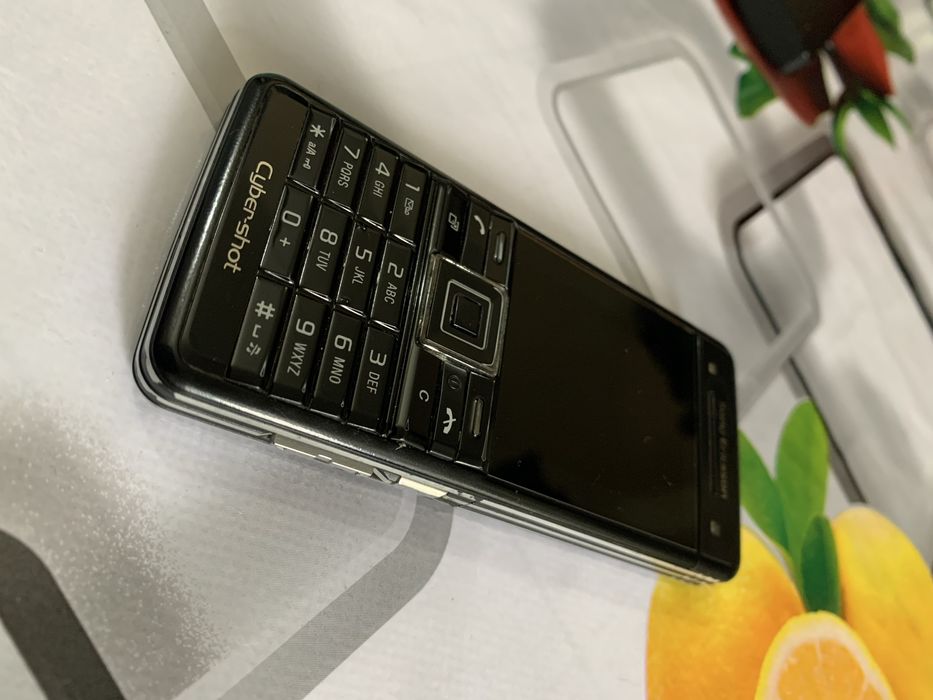 Продам sony ericsson c902 без регистрации