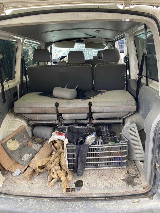 Piese VW Transporter T5    1.9  din 2008 - brs