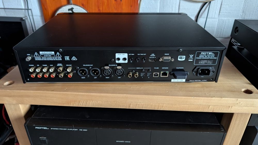 Rotel RC  1572 ( schimb) preamplificator de top  nou