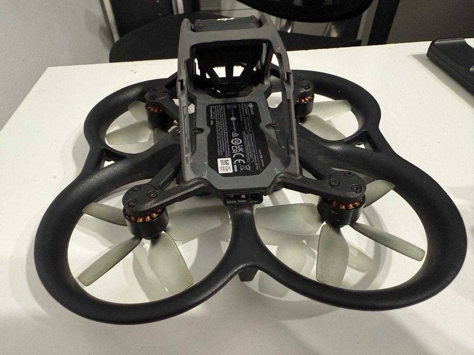 DJI Avata 1 + fly more combo + DJI RC2