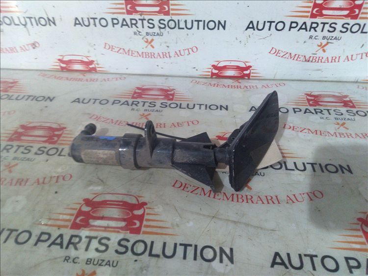 stropitor far stanga volkswagen passat cc an fabr. 2013