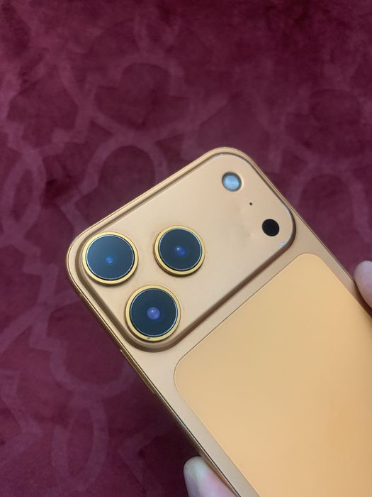 Iphone XR под 17 Pro