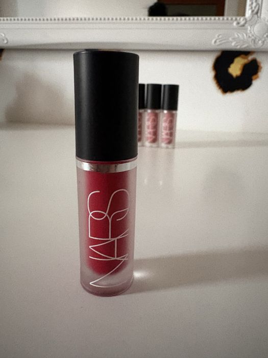 Set 5 rujuri matte NARS